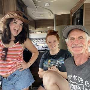 Meet your Posher, Mark